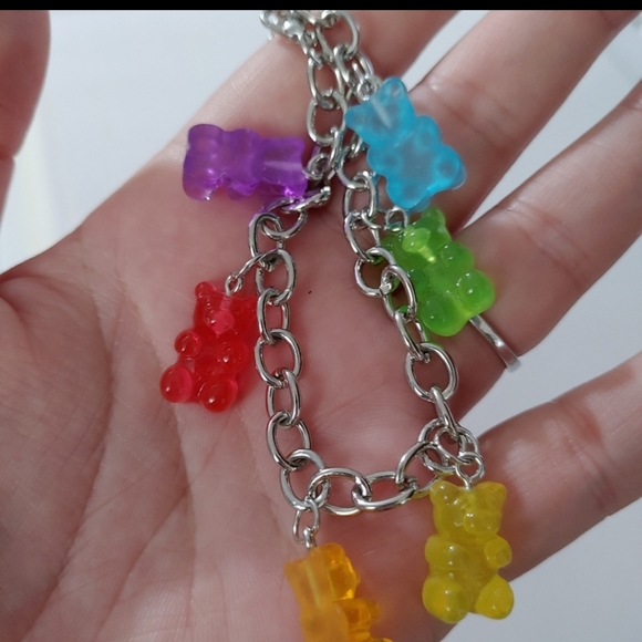 Gummy Bear Charm Bracelet - Picture 4 of 5